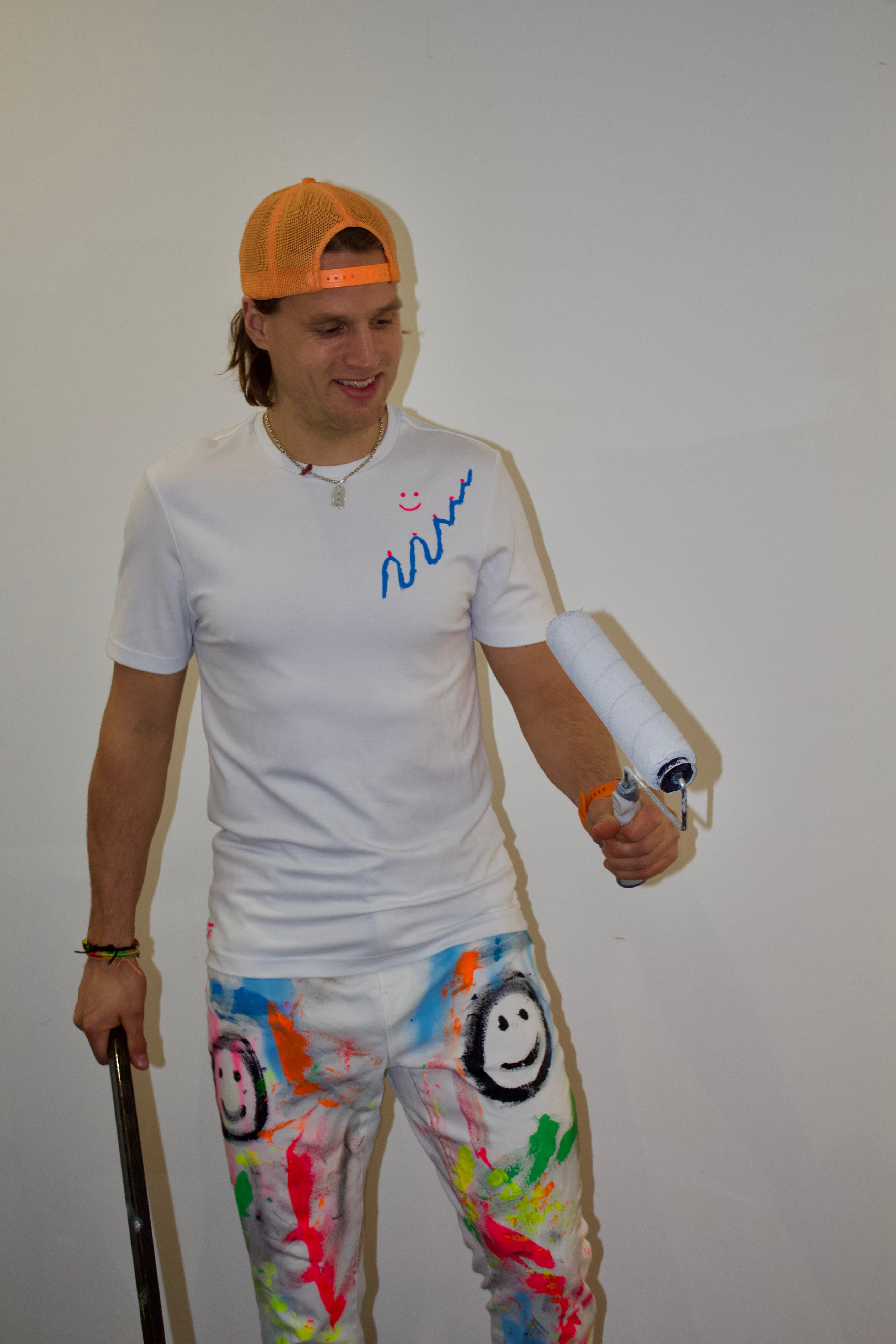 Original dynamic abstract artwork by athlete and artist Kim Tallberg